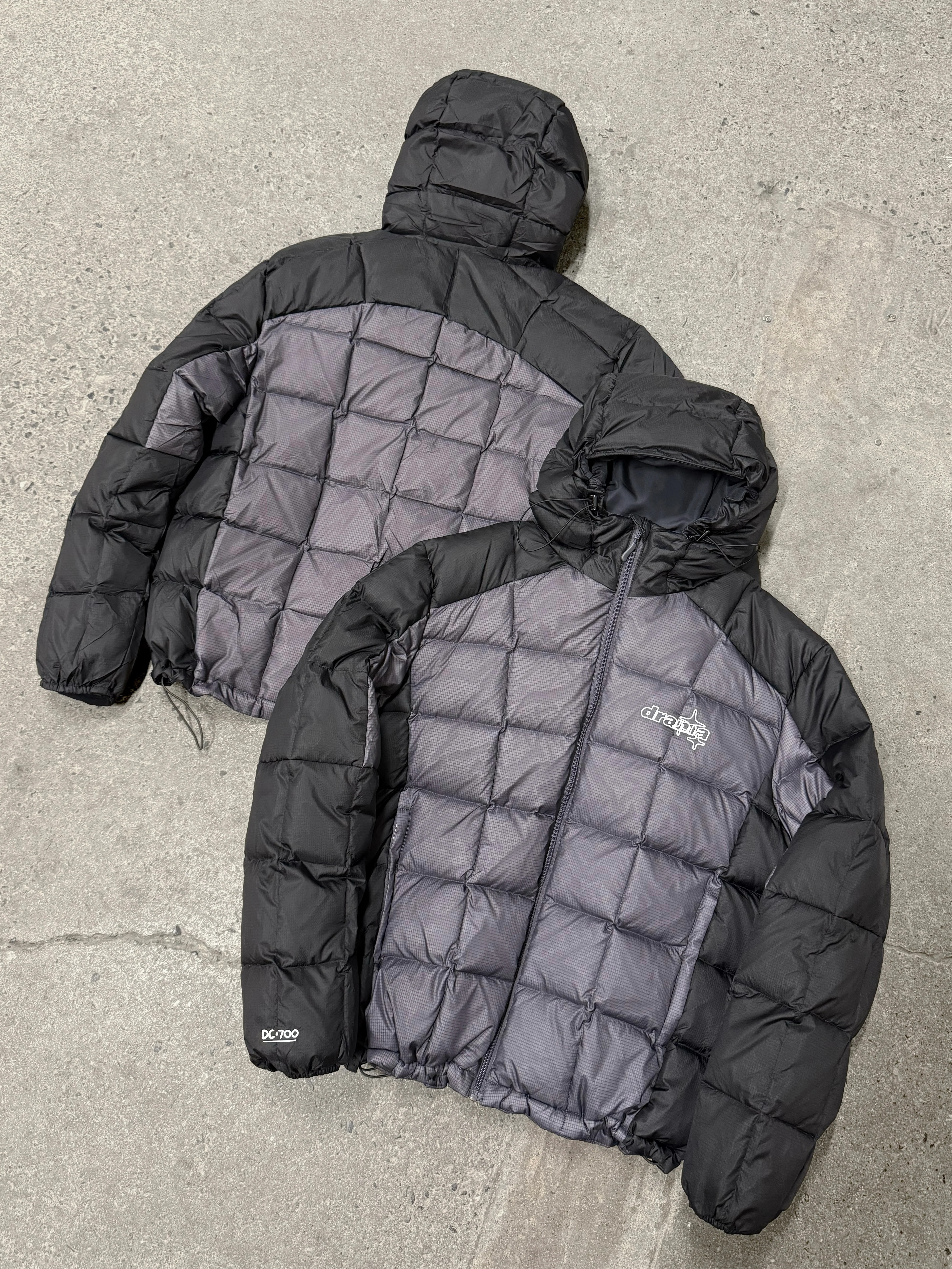 BLACK LINE-STA TWO TONE HIKIN JACKET - Image 4