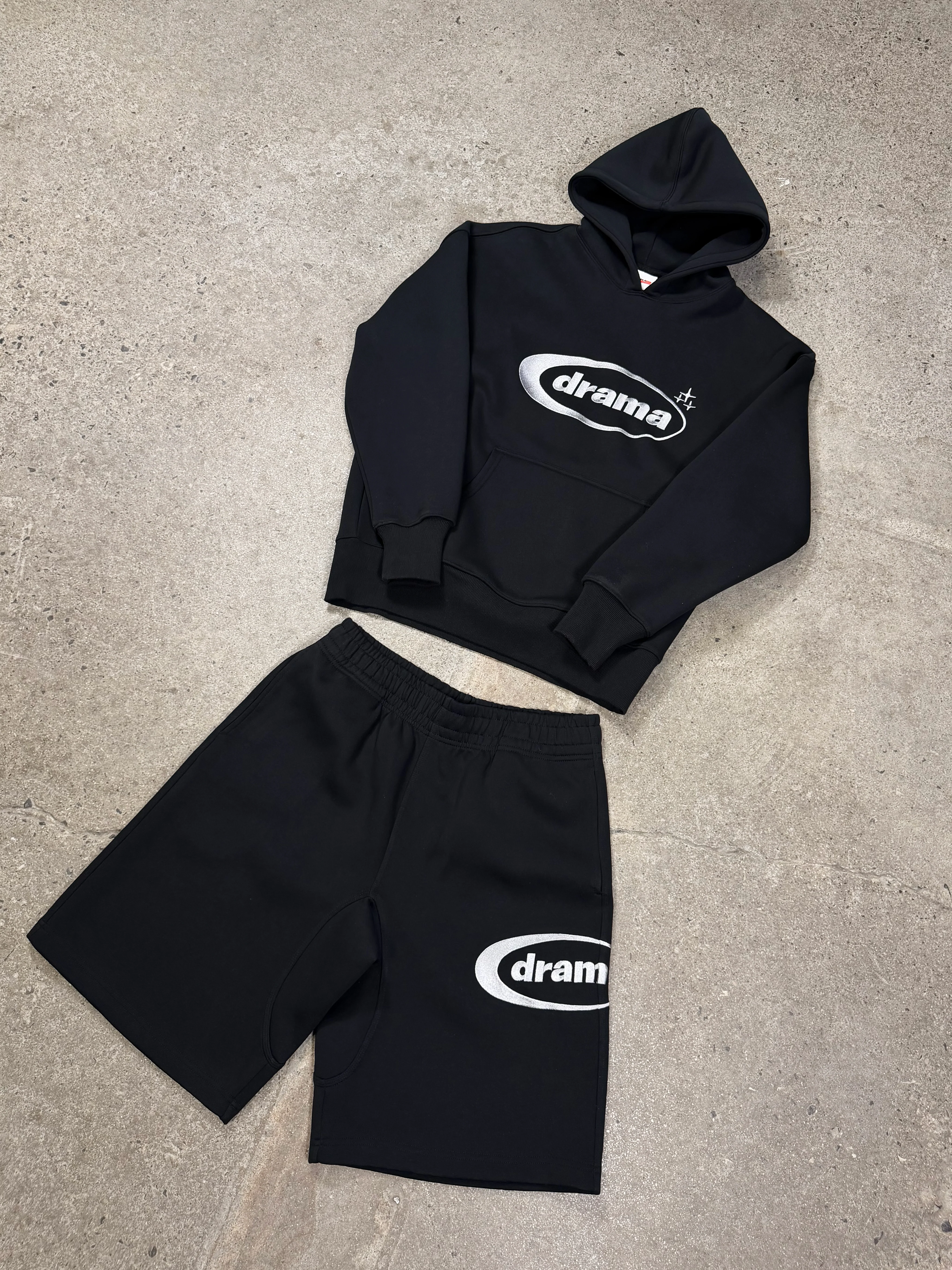 BLACK OVAL HOOD - Image 4