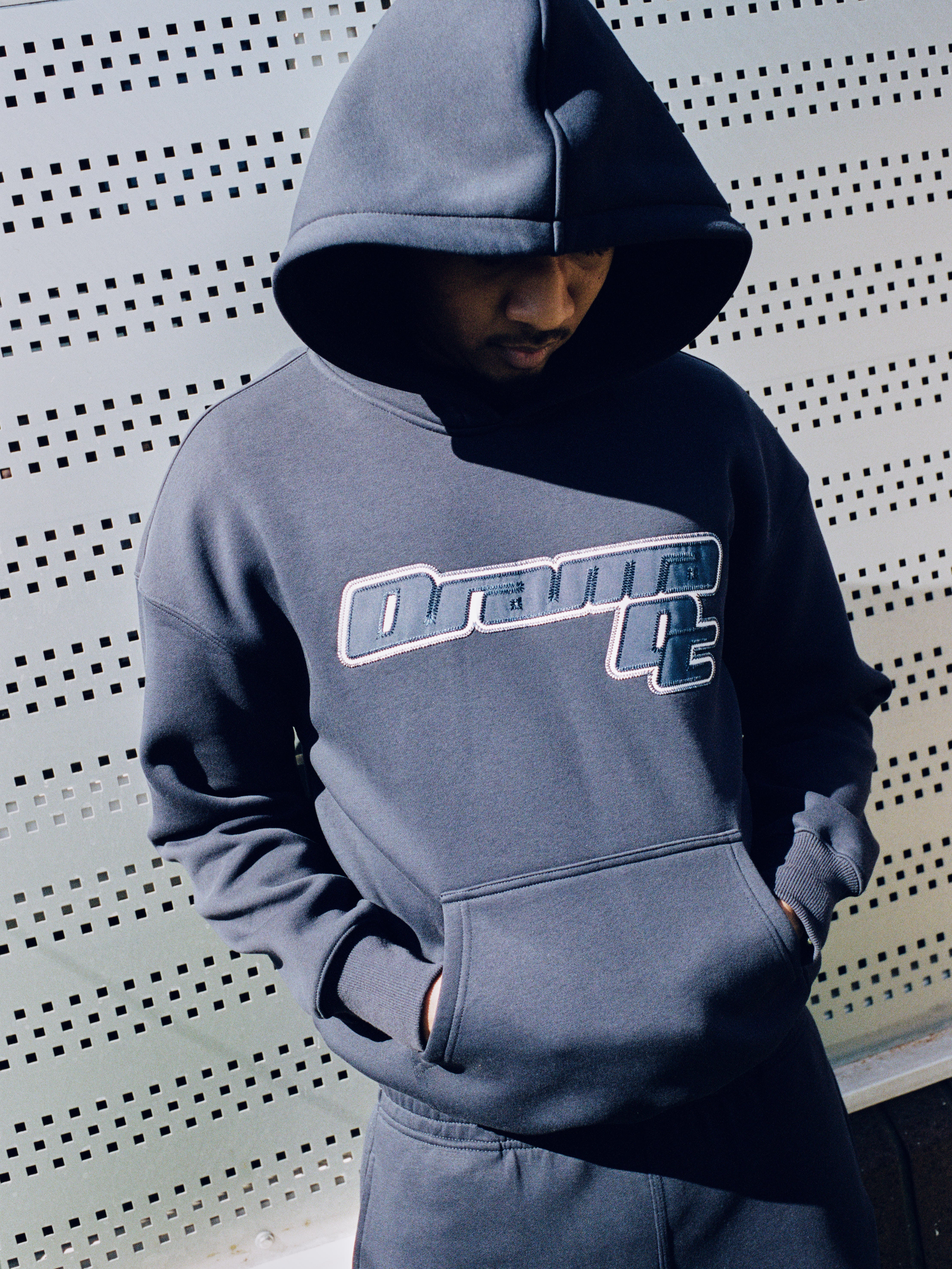 NAVY AV SPORT HOOD - Image 3